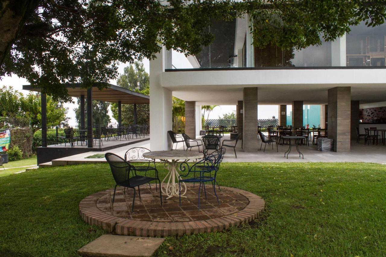 Villa Internacional Hotel & Club เควนาวากา ภายนอก รูปภาพ
